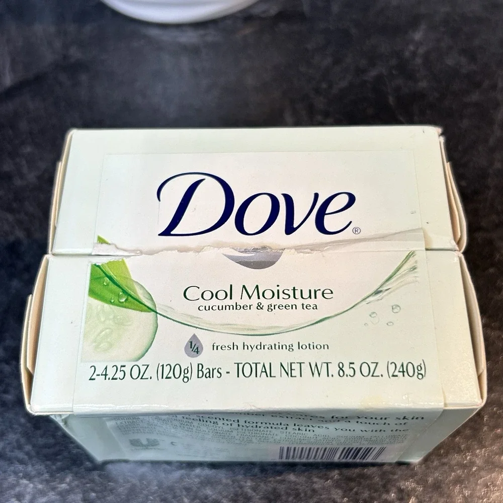 Dove Cool Moisture Cucumber & Green Tea Bar Soap 1/4 Fresh‎ Hydrating Lotion